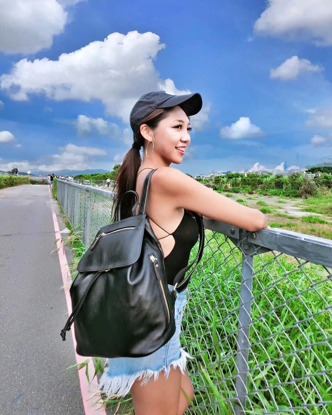 美女博客主林倩 抓住夏日的尾巴 39