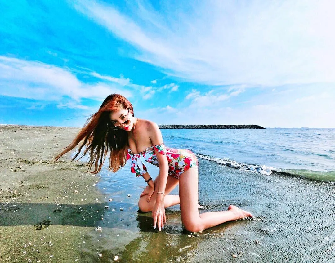 美女博客主林倩 抓住夏日的尾巴 12
