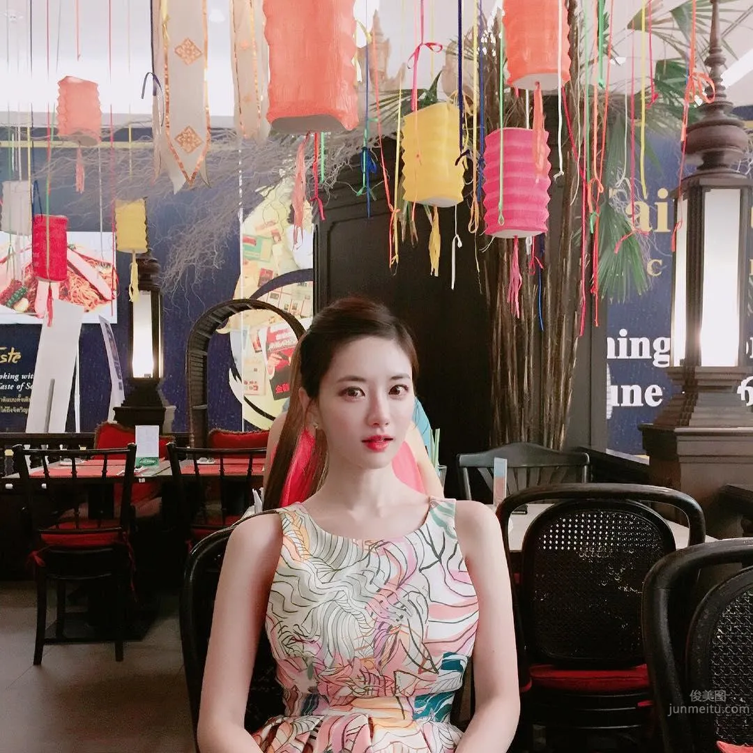 南韓J杯人妻韓申穎 Ig最新私房美照 16