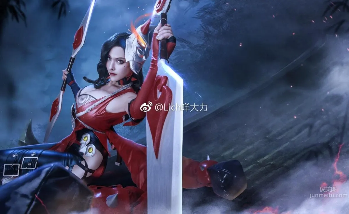 美女主持人咩大力 熱情四溢的Cos美圖 1