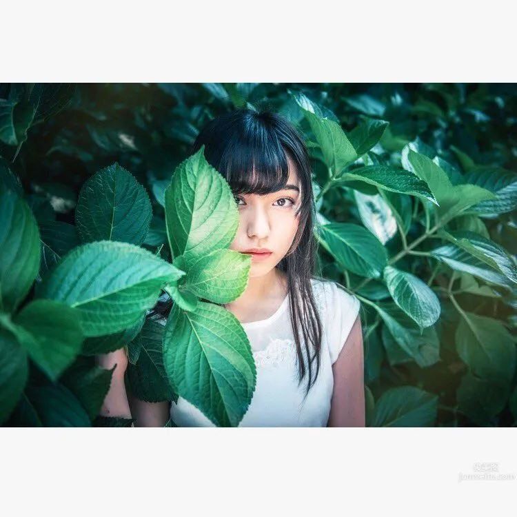 談笑美人林花音 G杯身材神采奕奕 4
