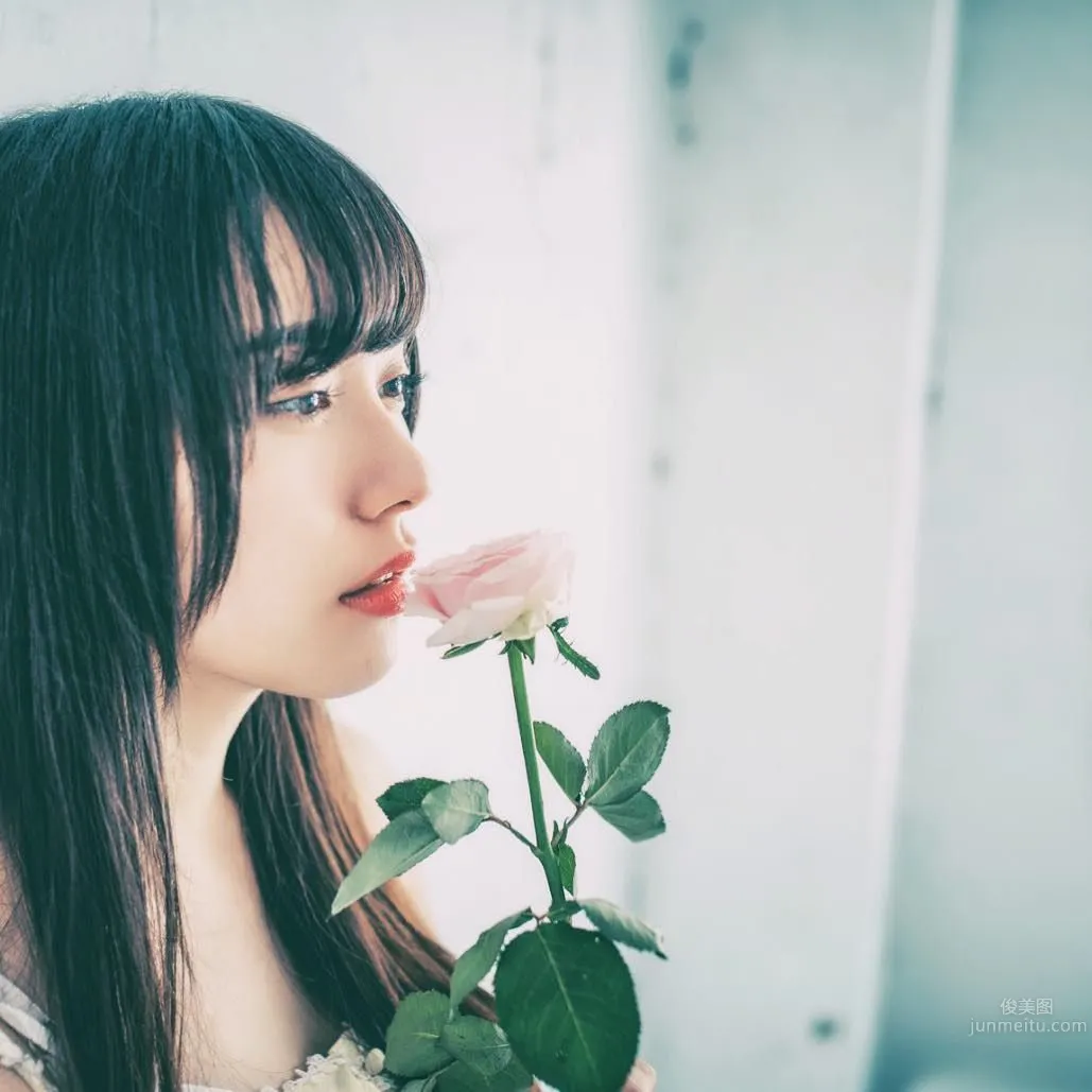 談笑美人林花音 G杯身材神采奕奕 14