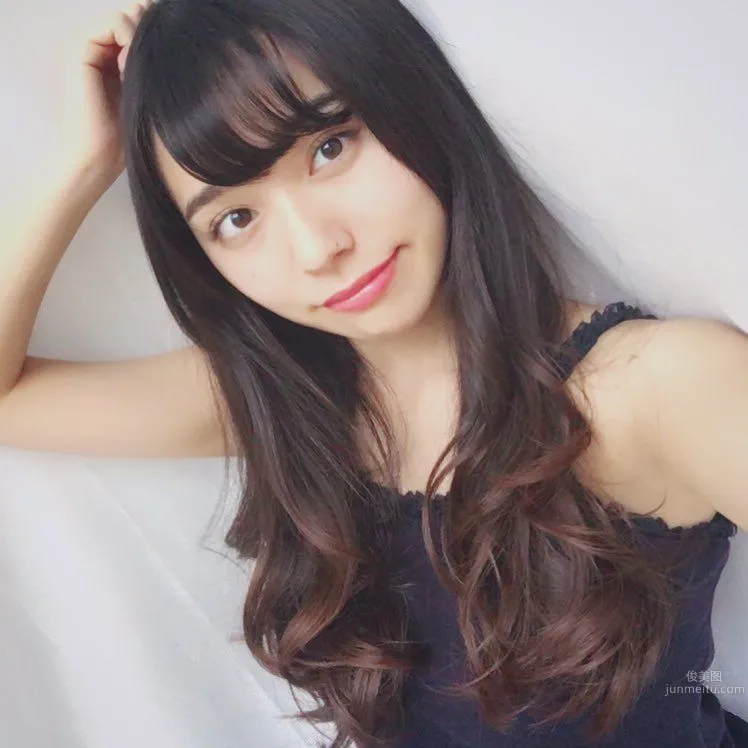 談笑美人林花音 G杯身材神采奕奕 15