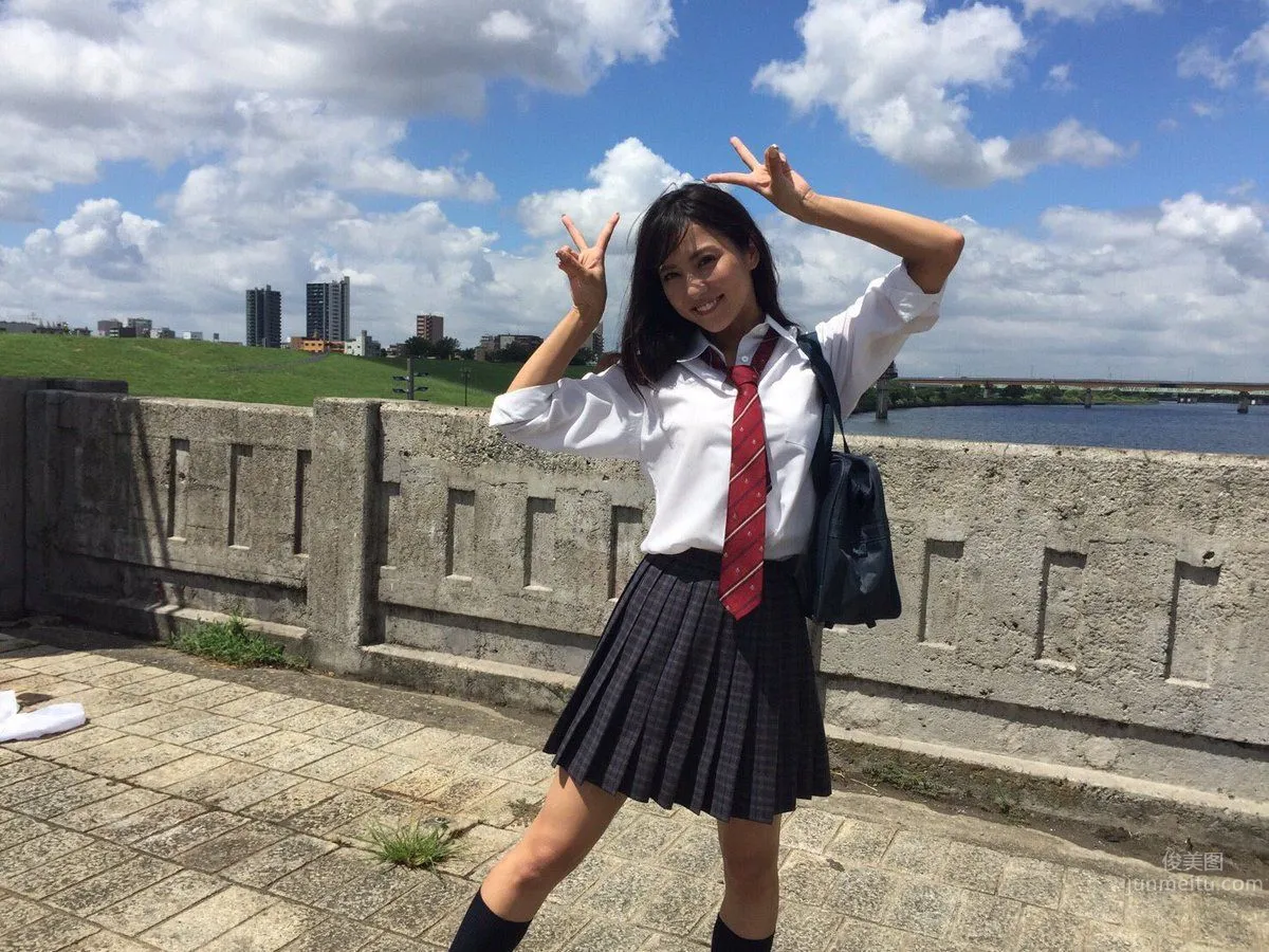 古銅小惡魔石川戀 充滿野性的纖瘦美人 82