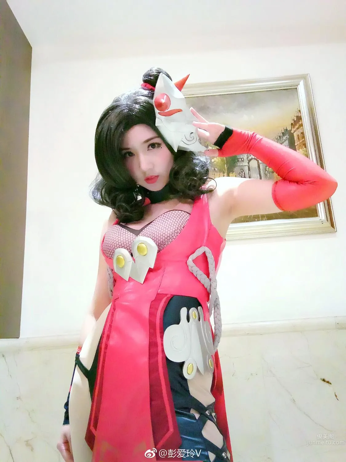 知名游戏博主彭爱玲 微博私房写真美图_0