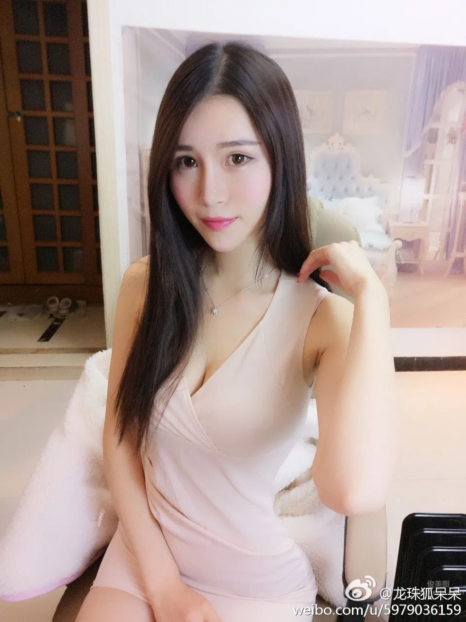花椒主播呆呆的瑞bb 性感微博私房美照 15