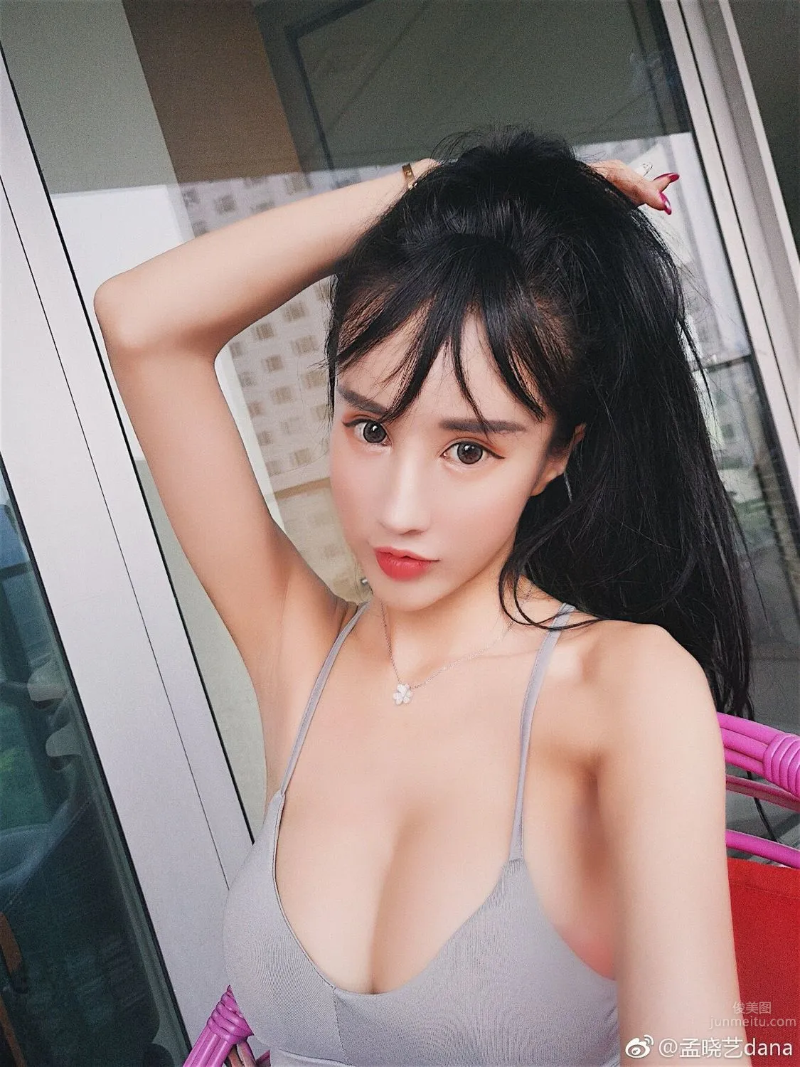 宅男女神孟晓艺 微博时尚性感私房照_9