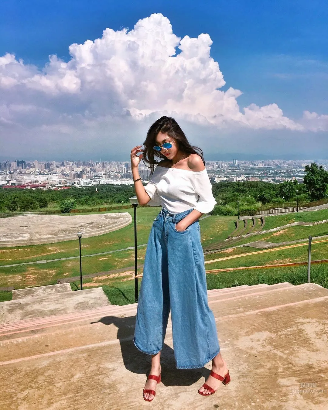 美女博客主林倩 抓住夏日的尾巴 43