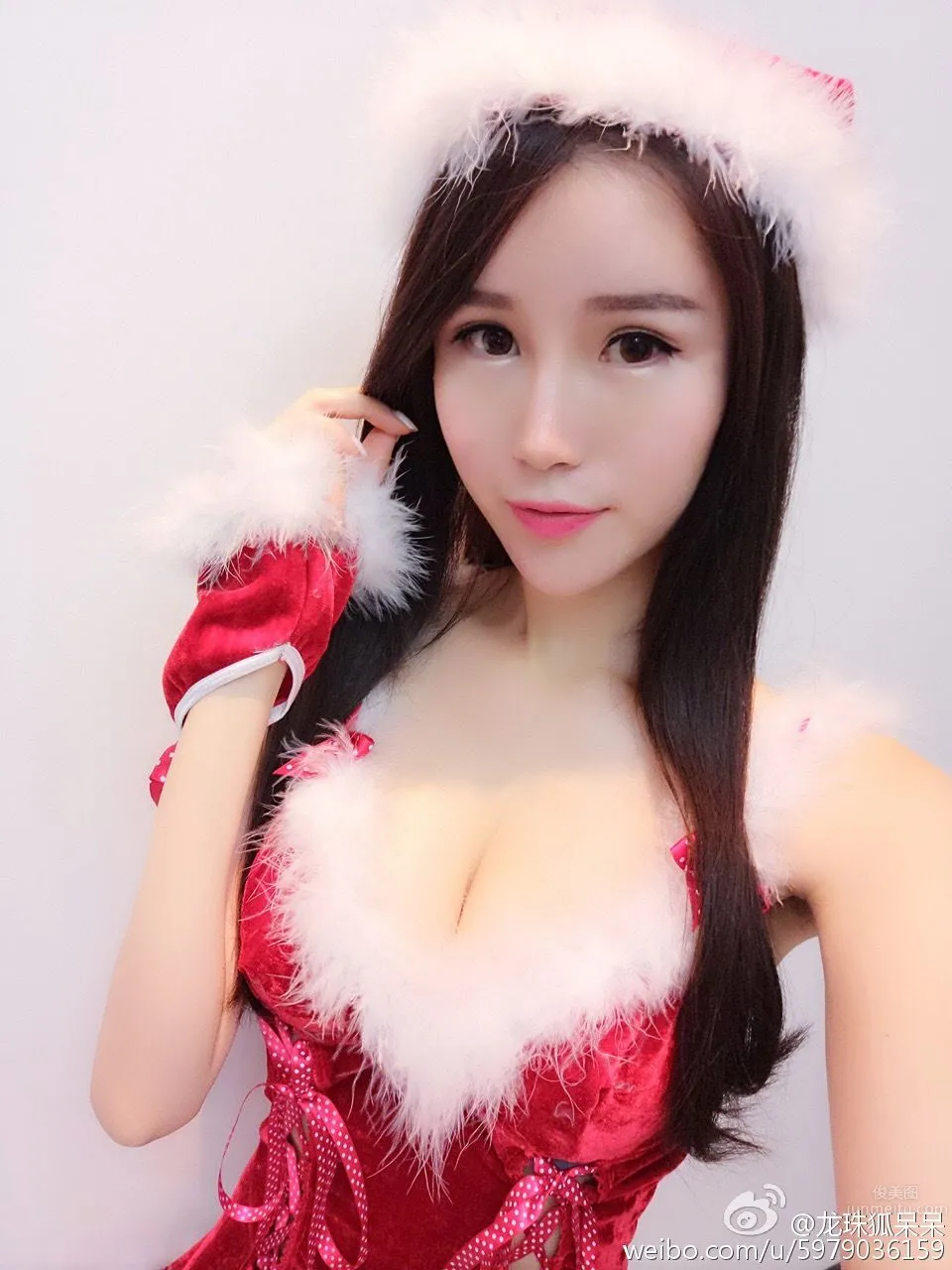 花椒主播呆呆的瑞bb 性感微博私房美照 18