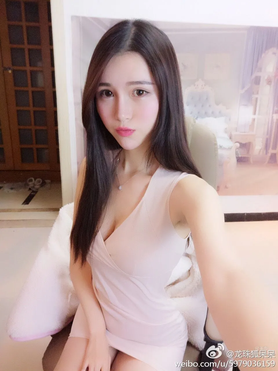 花椒主播呆呆的瑞bb 性感微博私房美照 16