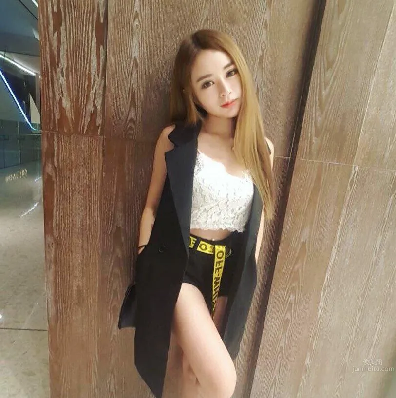 油膩的妹子Carmen Wen 待她長發及腰娶她可好？ 32