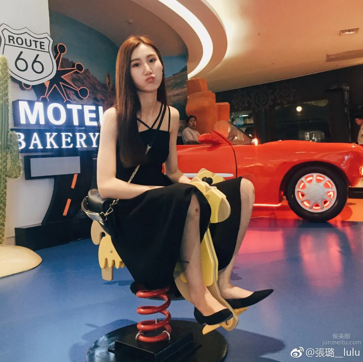 長腿美女張璐lulu 微博氣質私房照 25