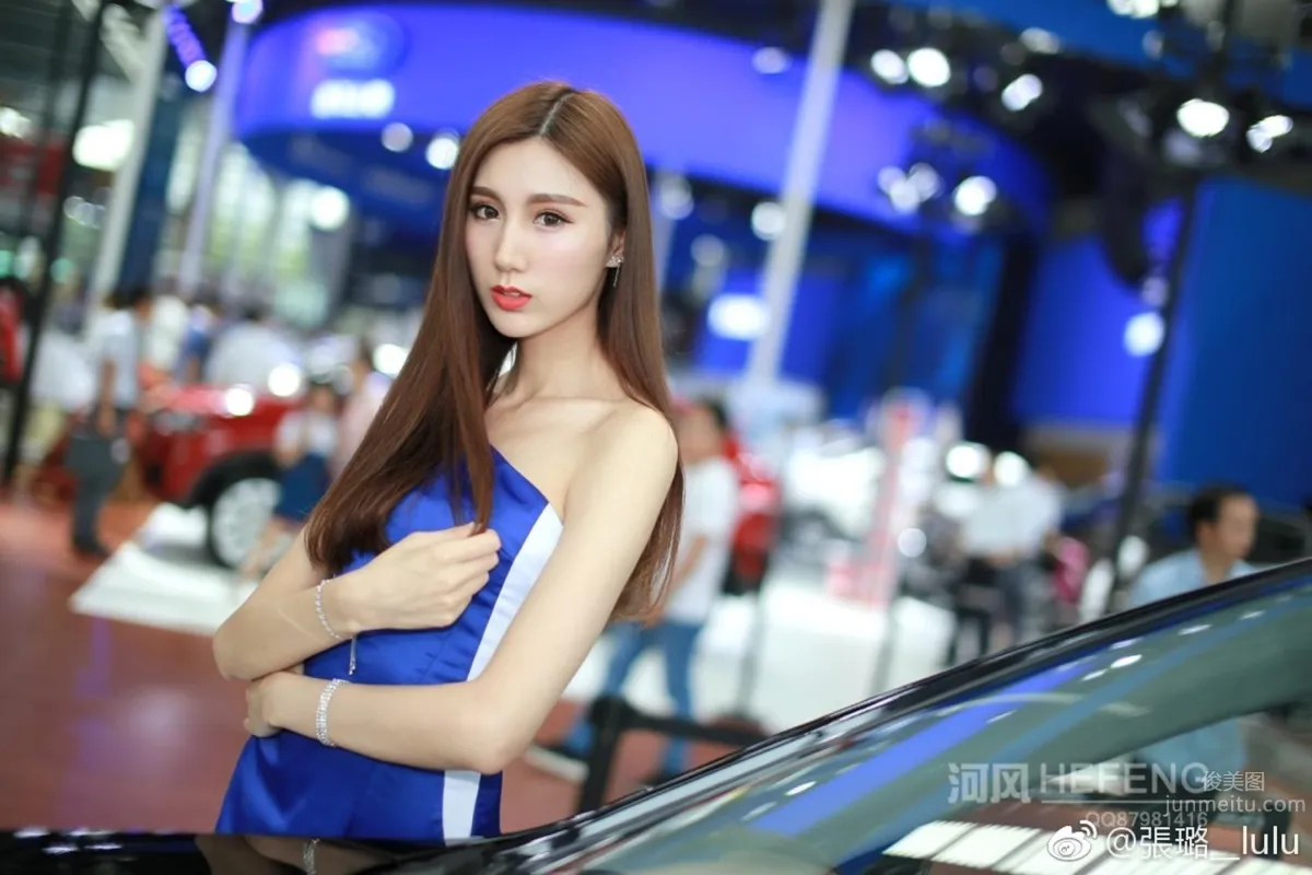 長腿美女張璐lulu 微博氣質私房照 14