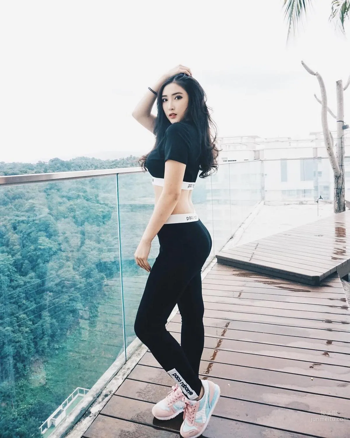 新加坡美眉谭凯琳 身材与气质都完美无缺_42
