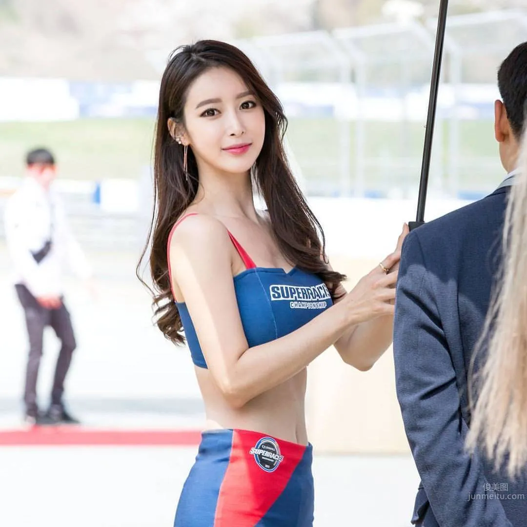 韓國賽車女郎소이 車展注目的焦點 5