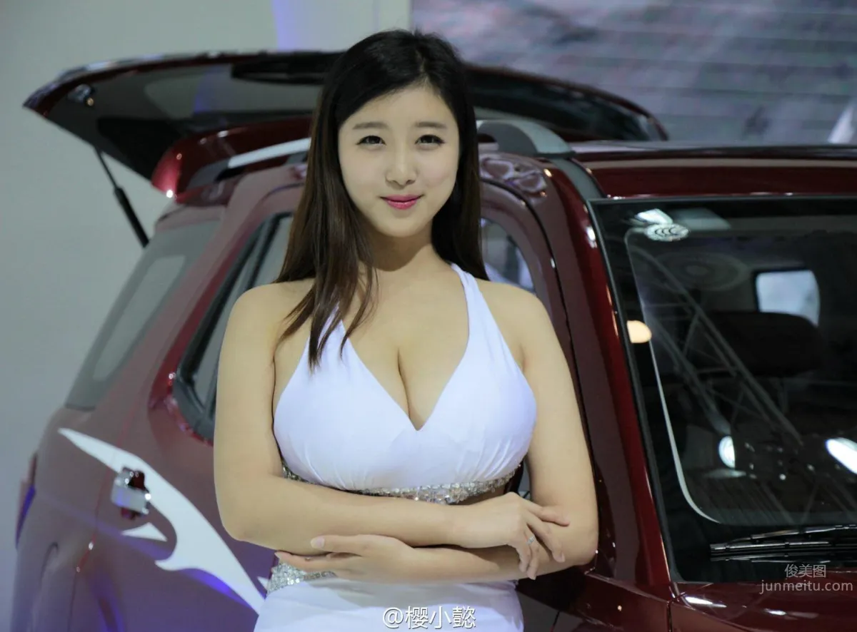 金杯妹妹孟衍竹 75F震撼私房照 25