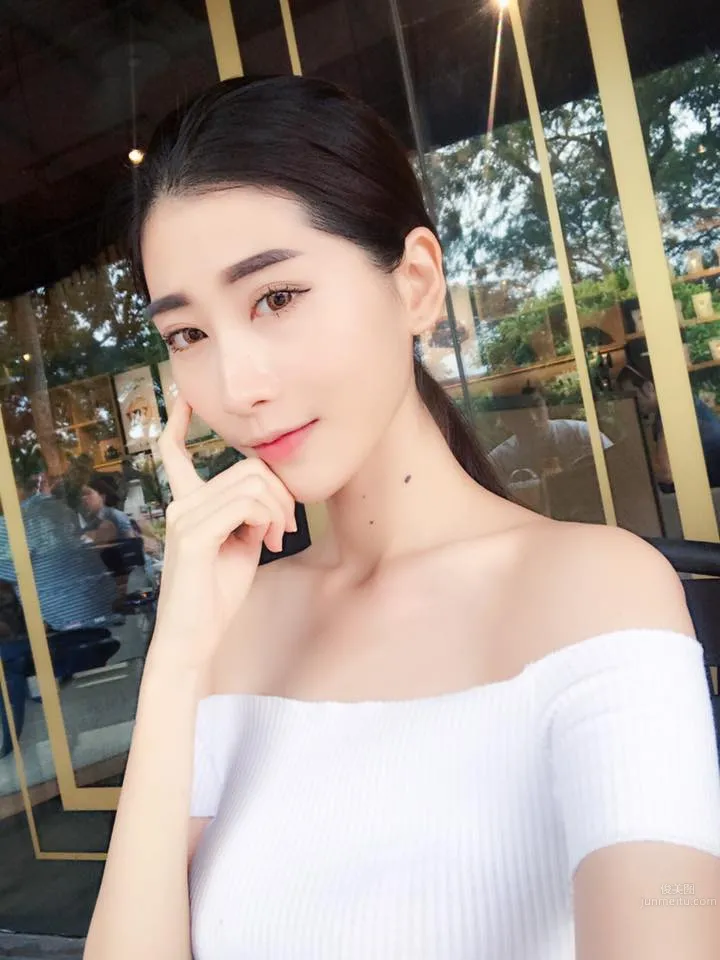 大馬神級正妹郭宣瑜 臉蛋身材正到爆 10