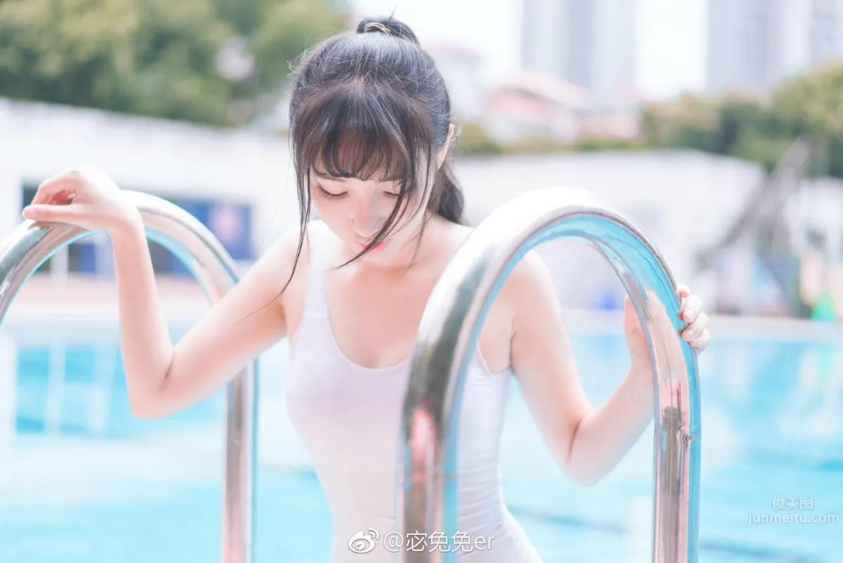 软妹子宓兔兔er 微博私房定制写真_9