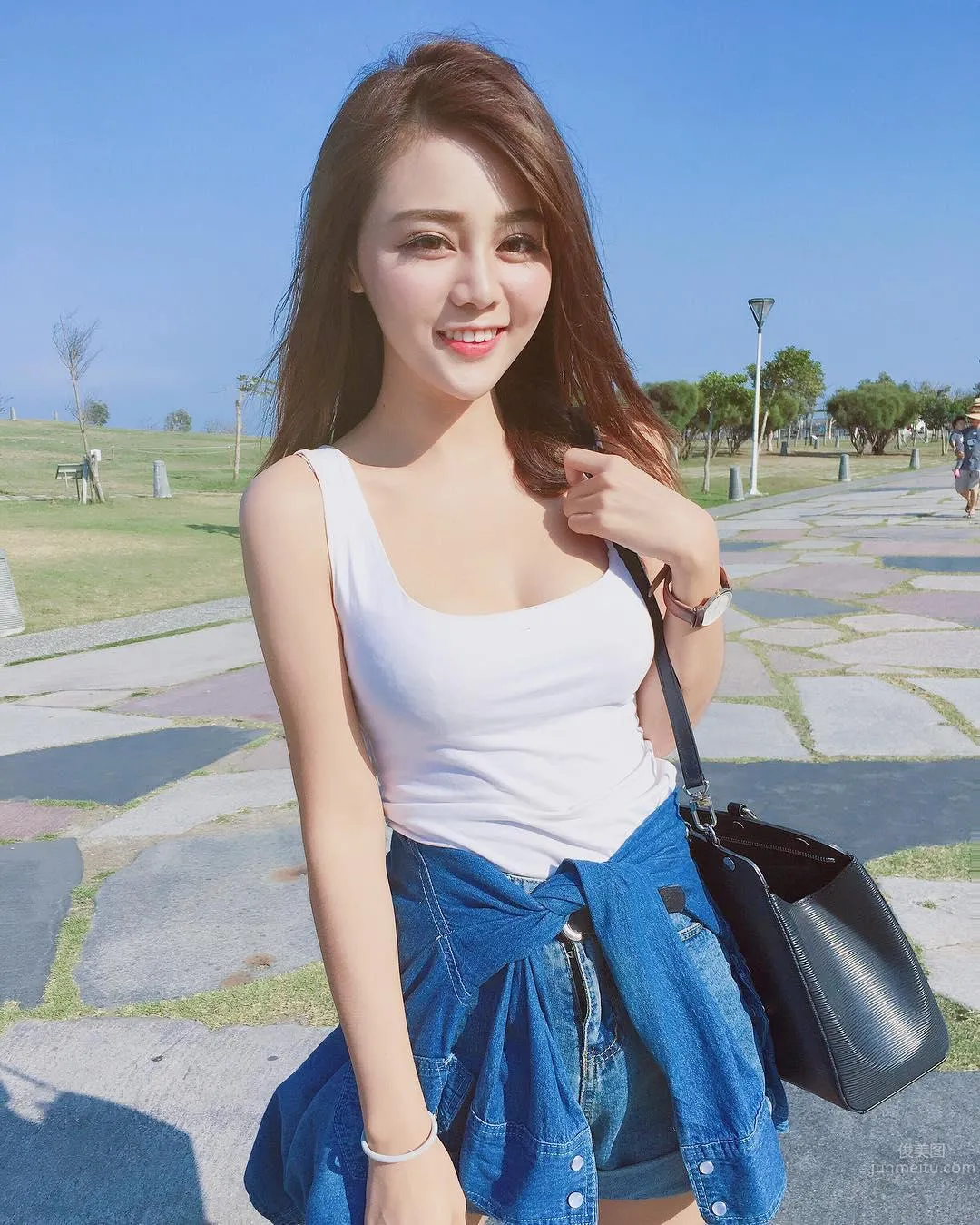 幸福企業！女同事孫卉彤「美到好誇張」 42