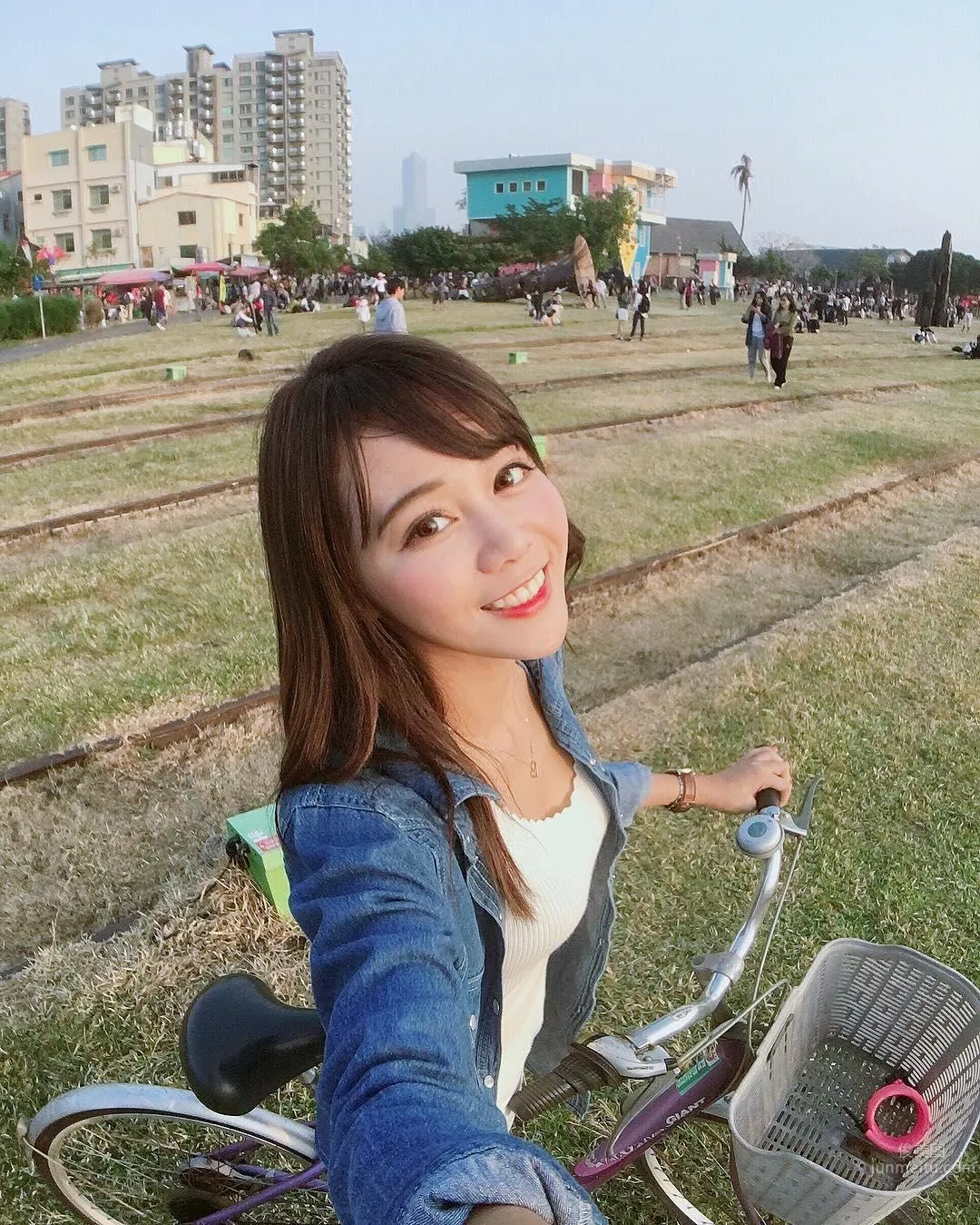 幸福企業！女同事孫卉彤「美到好誇張」 30