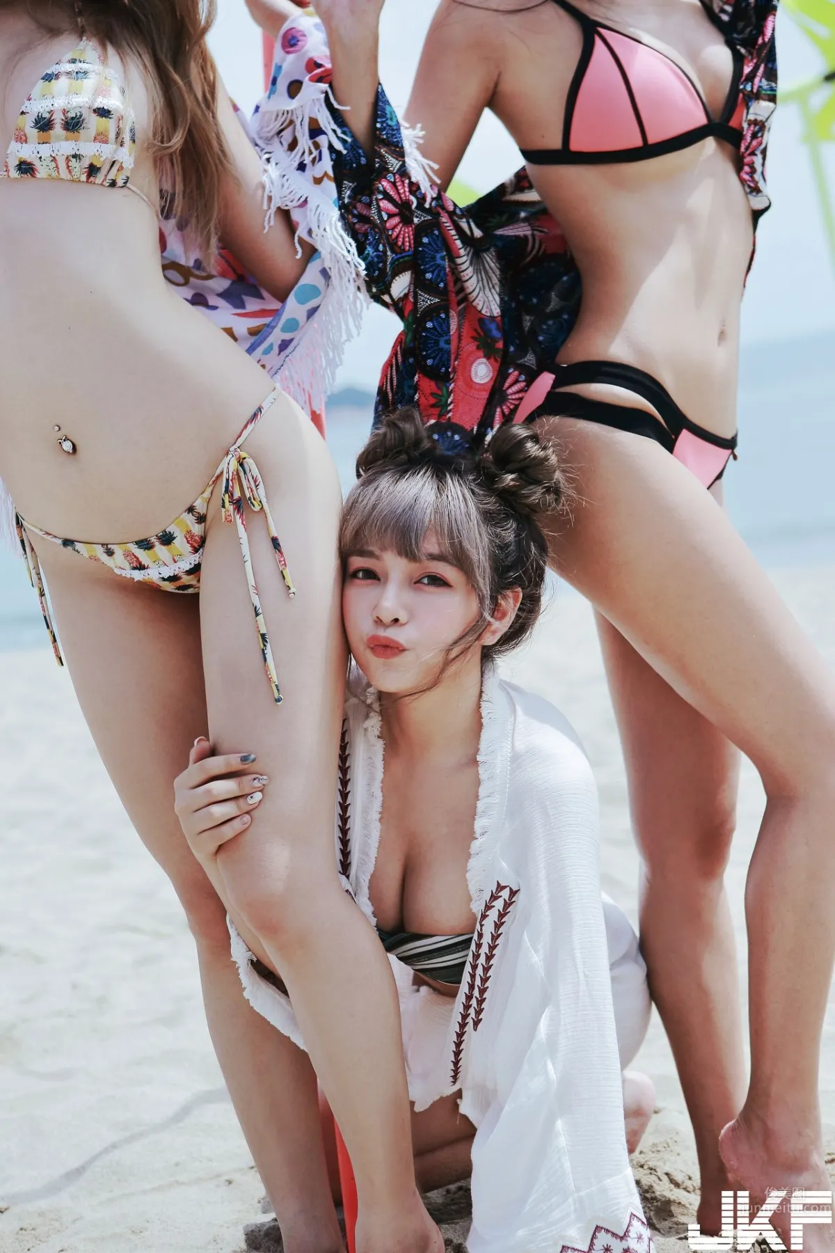 JKF雜志第一期「私密狂歡派對」 36