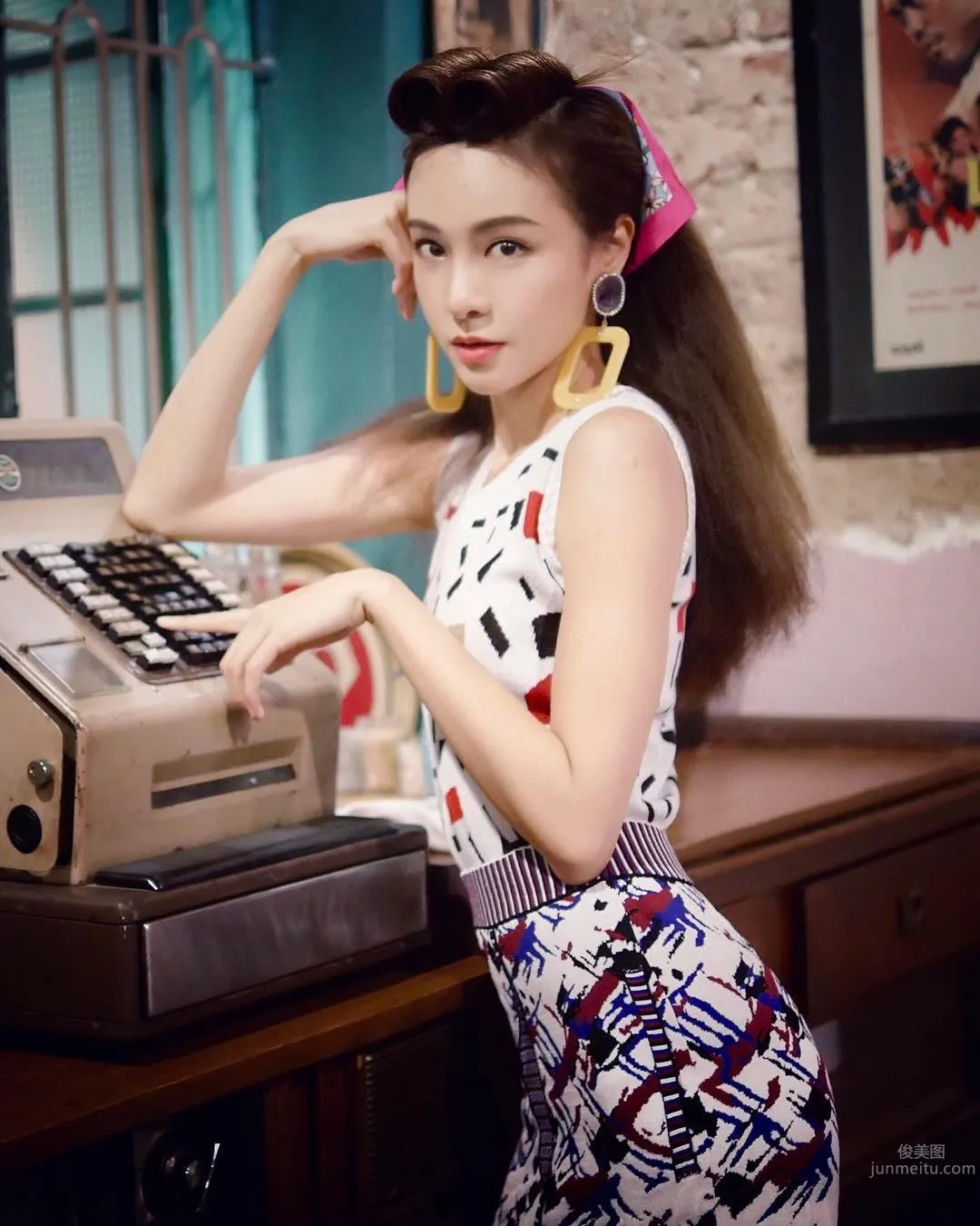 鋼琴女神李元玲 名模氣質馬甲線 22