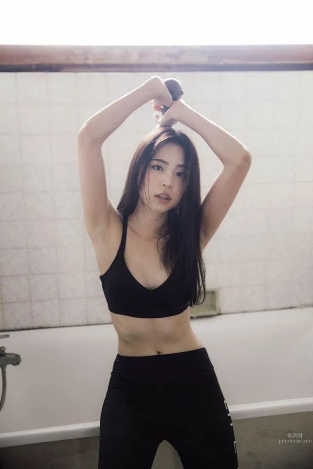 拳擊正妹Nutrugee Wisawanart 甘願當你一輩子的拳靶 18