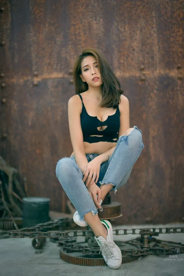 泰国混血妹子Soraya Suttawas 雪白肌肤时尚高雅_75