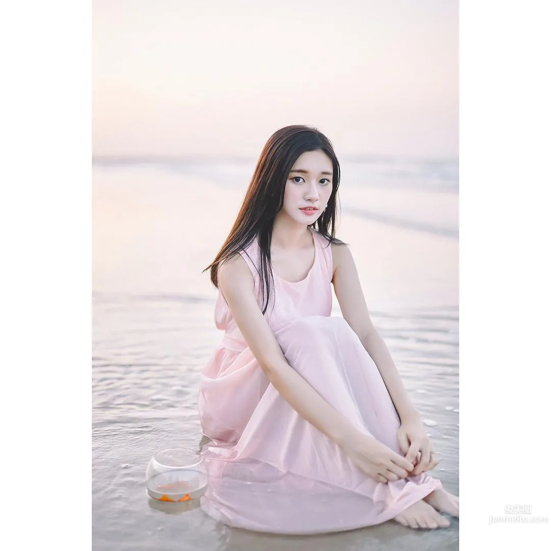 美美的妹子張秋雯 空靈的氣質惹人憐 20