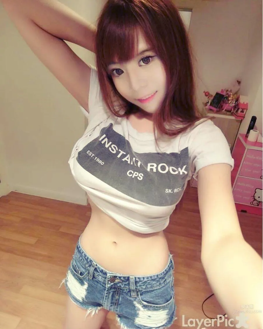 翁沛妍眼神好萌 男友視角慵懶迷人 1