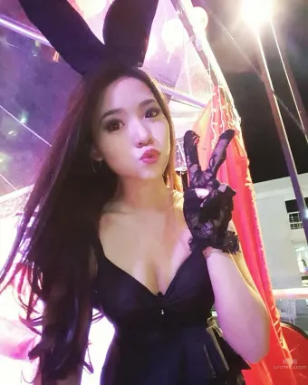 大馬槟城正妹Boey Phoong 身材曼妙臉蛋美