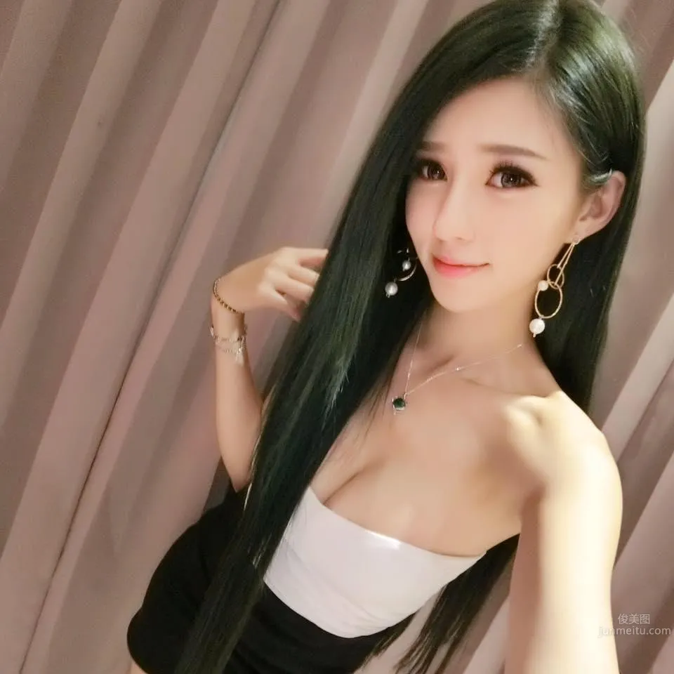 甜心正妹鄭穩雯 天菜魅力招架不住 28