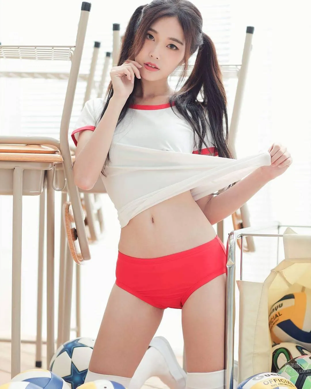 台灣音樂才女黃上晏 骨感系美人四肢纖細 7