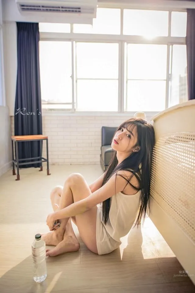 萌感美少女来袭！清新甜美的牙套妹陈可颉_0