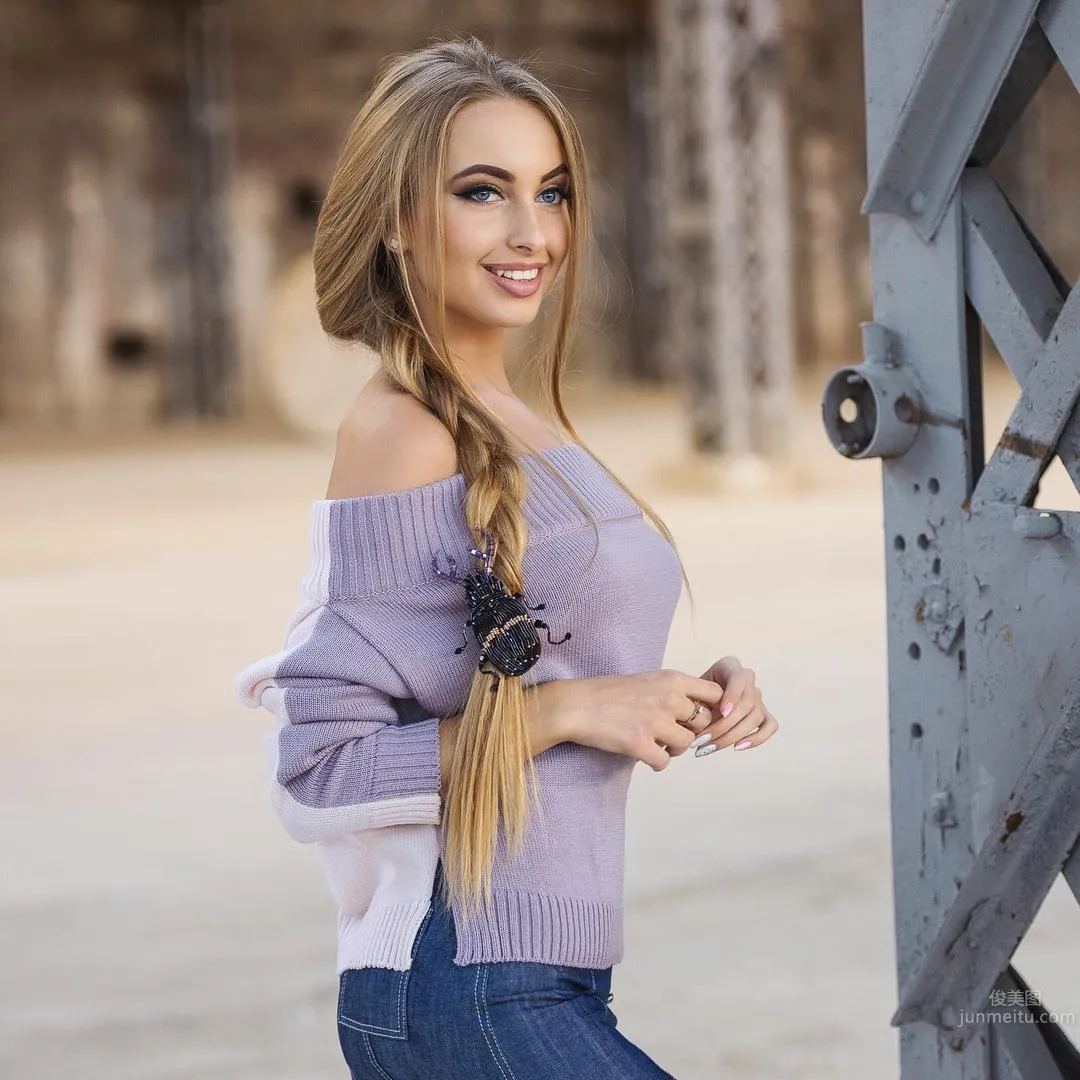 烏克蘭模特Alina Kosilova 成熟妩媚擋不住 32