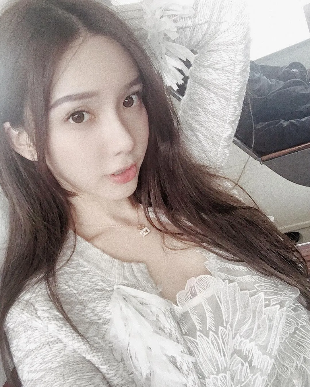 時尚氣質美女ZY大暖私房照 21
