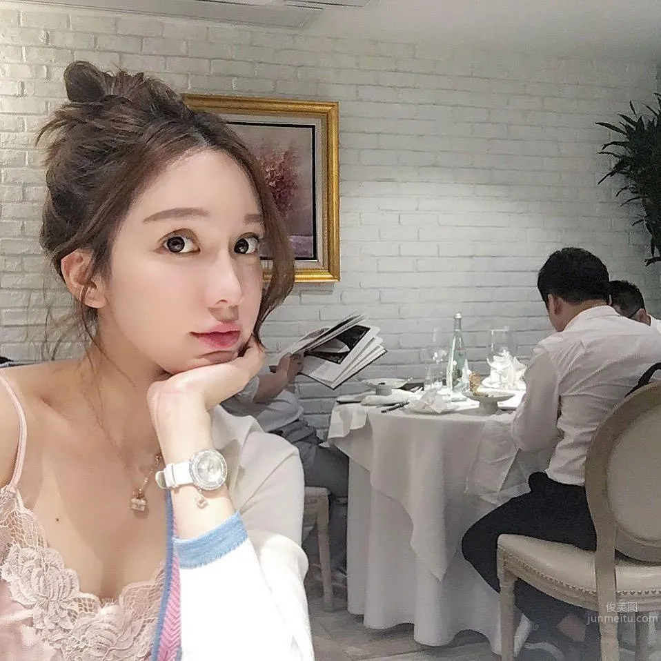 時尚氣質美女ZY大暖私房照 16