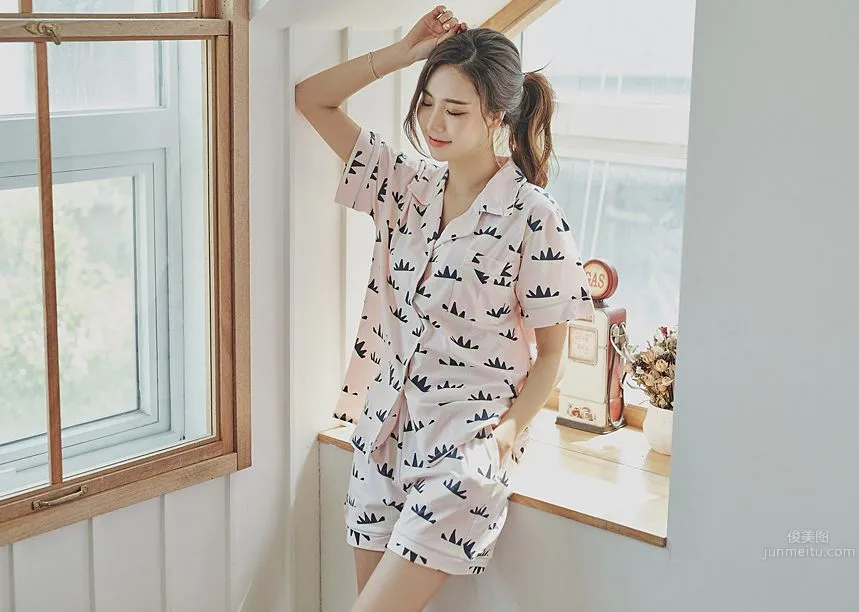 韓國模特樸多賢 Lologirl睡衣系列三 71