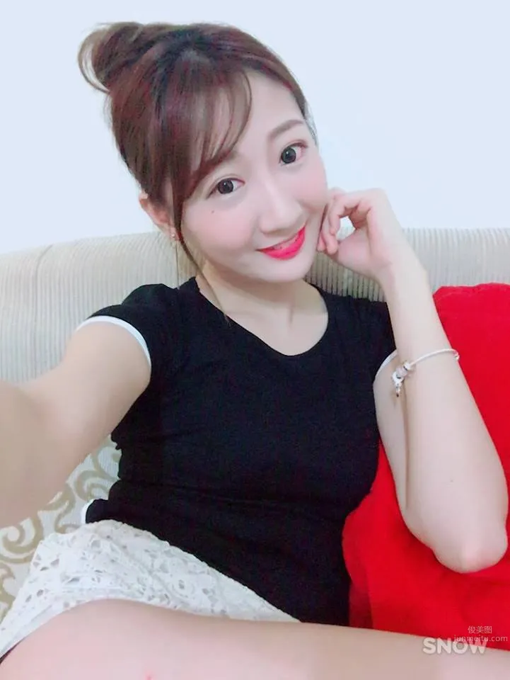 台灣妹子Minnie妮妮 逆天長腿魅力撩人 20