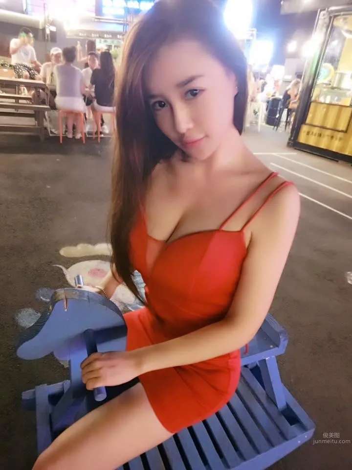 超强电音DJ李萱Verna 超火辣身材倍受瞩目_22