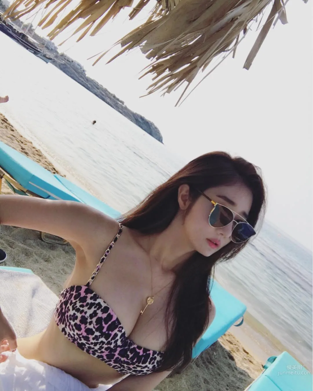 正妹空服員「超兇視角」讓人吃不消！好身材不藏私 38