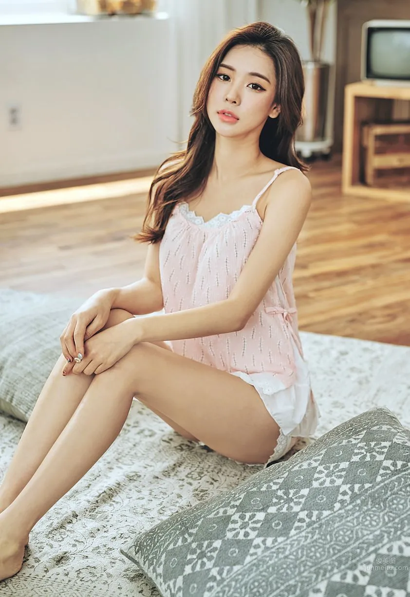 韓國模特樸多賢 Lologirl睡衣系列三 19