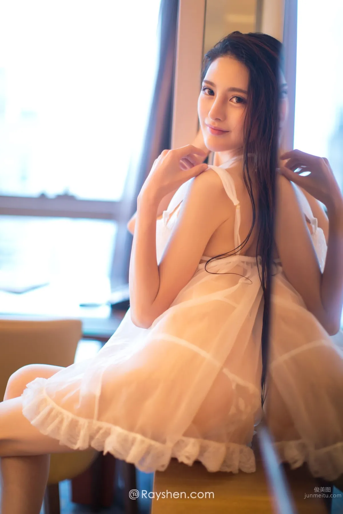 骨感美人許思恩 半透睡衣的誘惑 2
