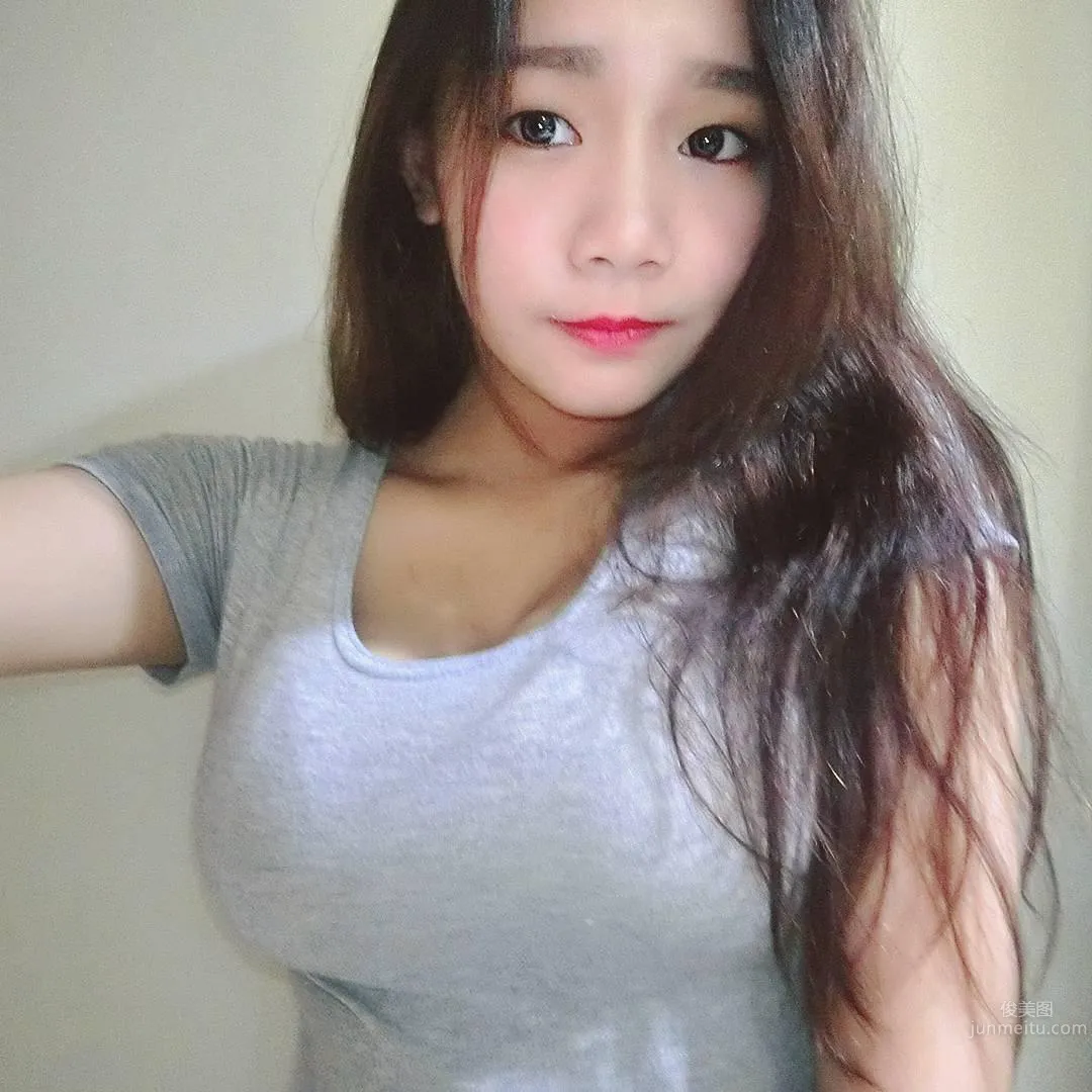 台湾正妹张瑞舫Ig私房照_1
