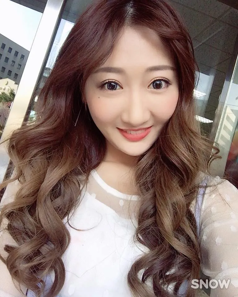 台灣妹子Minnie妮妮 逆天長腿魅力撩人 25
