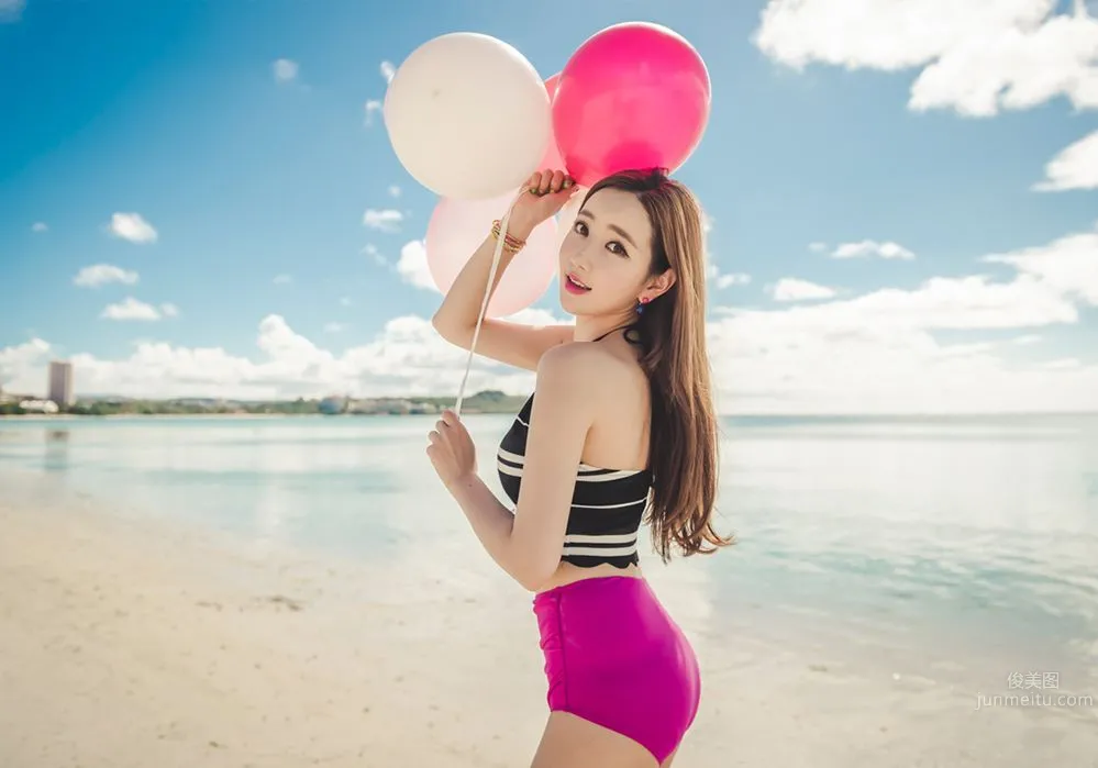 李妍靜- 2017年MayBeach比基尼系列二 47