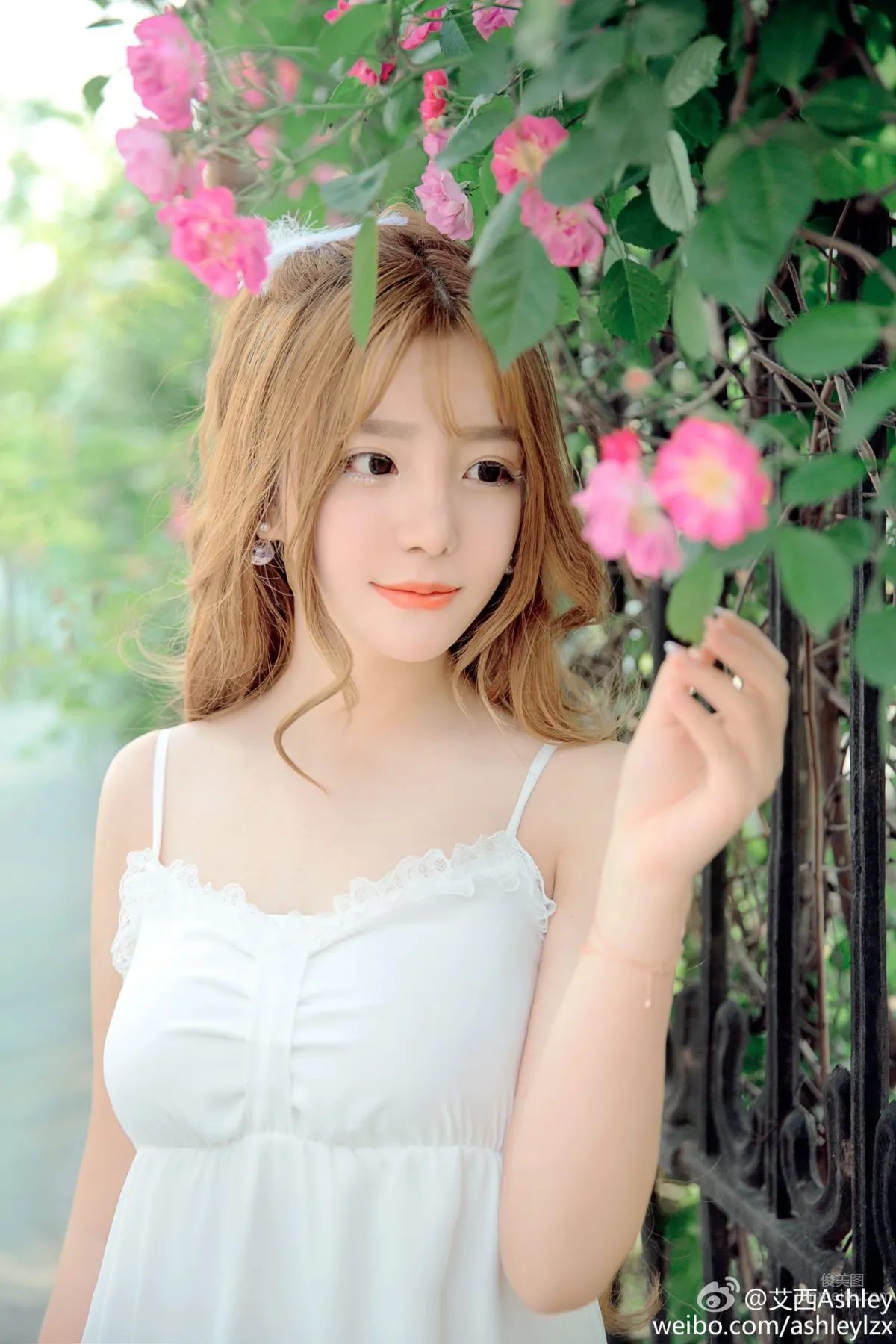 明駿女孩艾西Ashley 嬌豔麗人私房寫真 40