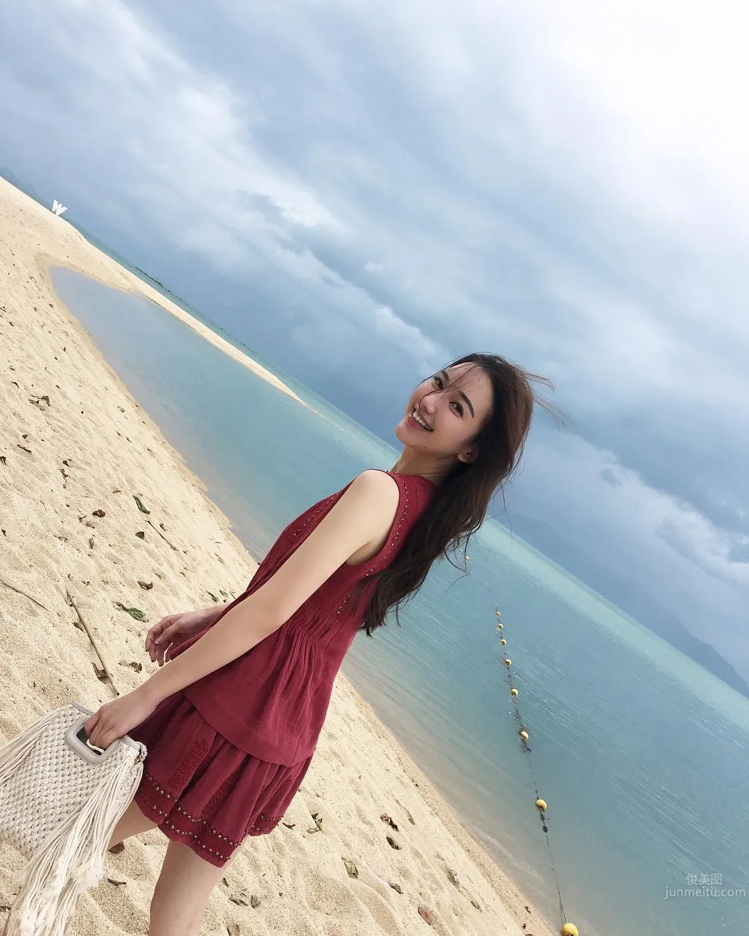 時尚氣質美女ZY大暖私房照 26