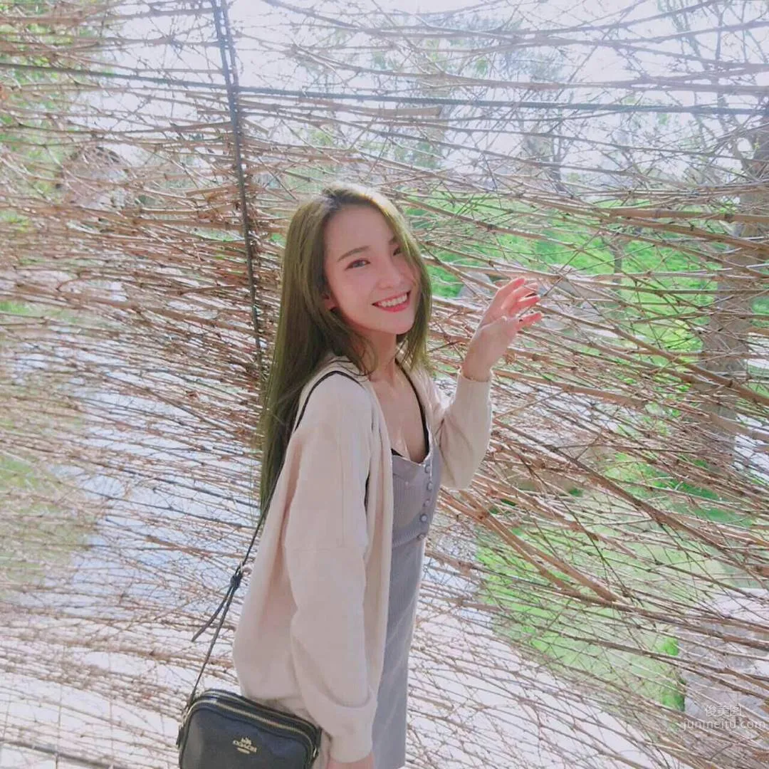 台灣美女餘納斯Ig私房美照 12