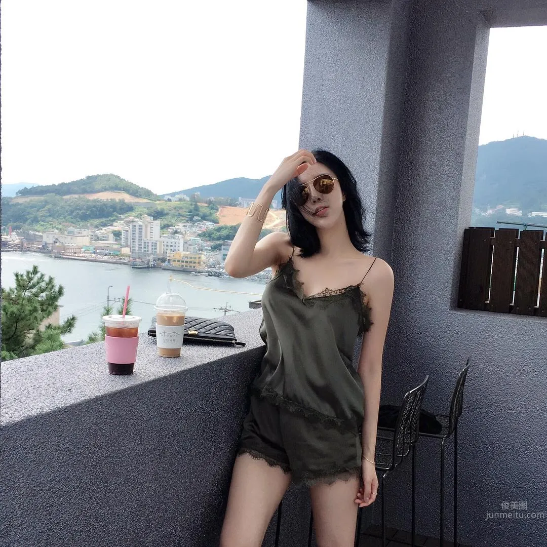 南韓郭雪芙Choi Somi 泳池出鏡太飽滿 45
